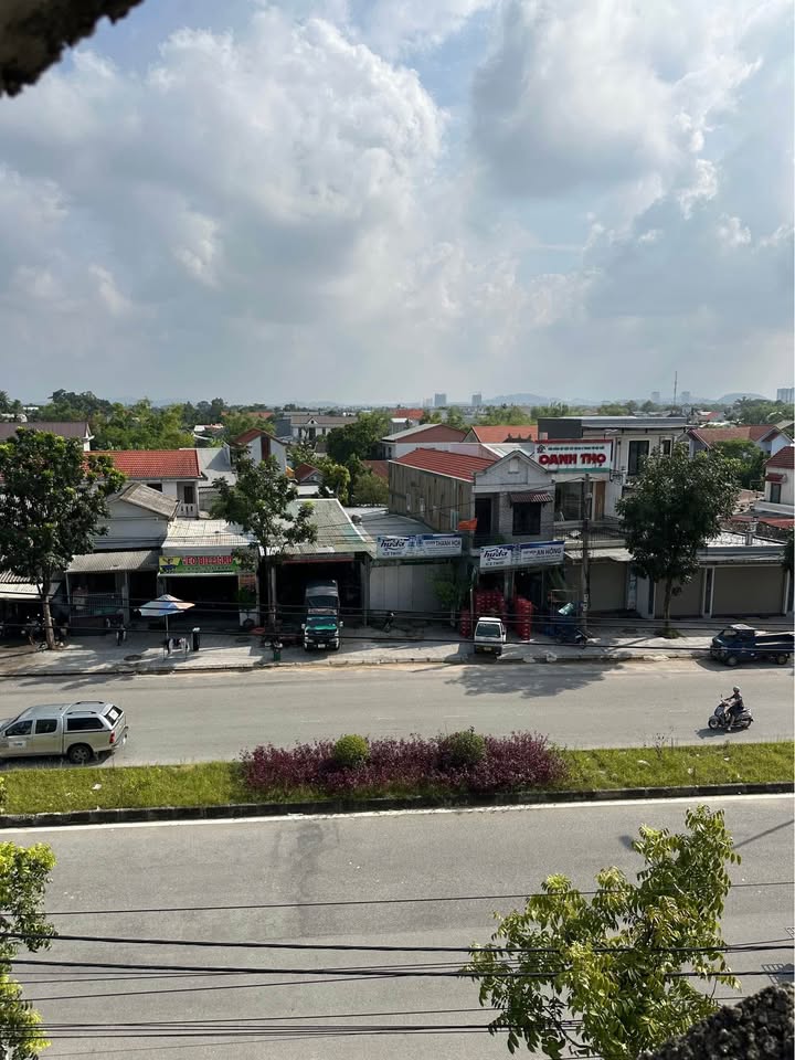 Nhà mặt tiền Tỉnh lộ 10A, Phường Mỹ Thượng, 230m² - Kinh doanh hiệu quả!