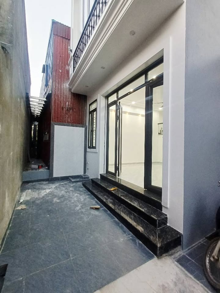 Nhà 3 tầng độc lập tại Đông Hải 1, Hải Phòng - Giá 2.75 tỷ, pháp lý sổ đỏ