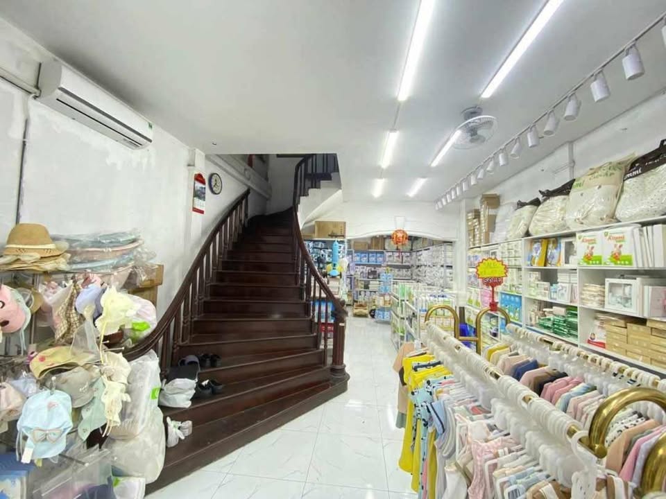 Nhà mặt phố Lò Đúc, quận Hai Bà Trưng, 108m² giá 11 tỷ - Kinh doanh sinh lời 110 triệu/tháng!