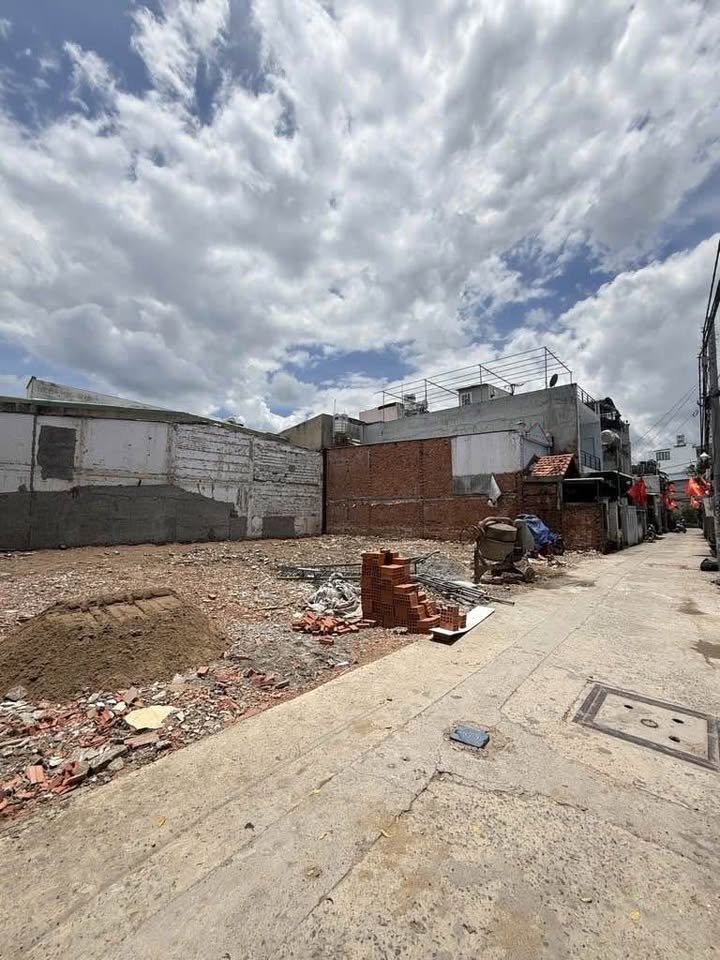 Đất nền Hiệp Bình Chánh Thủ Đức 68m² giá 4.7 tỷ - 2 mặt thoáng, xây 3 tầng thoải mái!