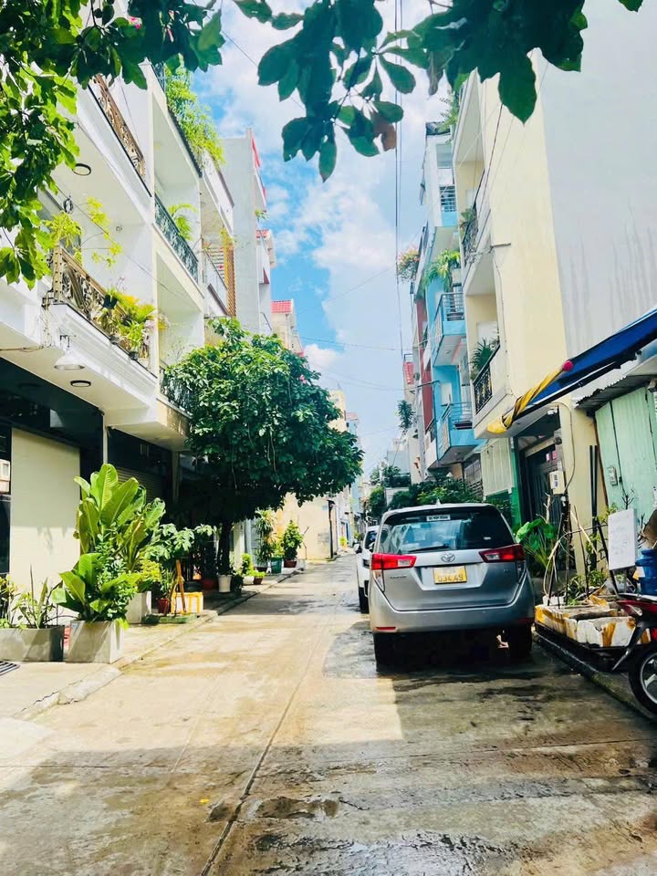 Đất hẻm Bờ Bao Tân Thắng, Sơn Kỳ 64m² giá 7.5 tỷ - Vị trí thuận lợi gần Aeon Mall!