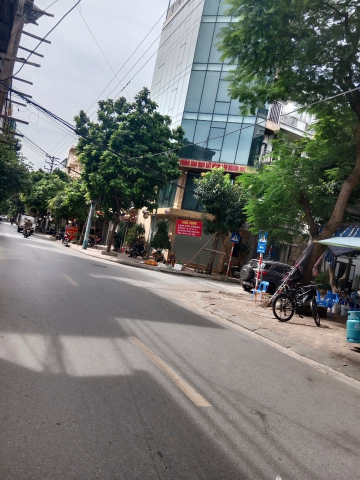 Nhà riêng phố Trà Trà, Hoàng Mai 39m² giá 8 tỷ - Ô tô đỗ cửa ngay!