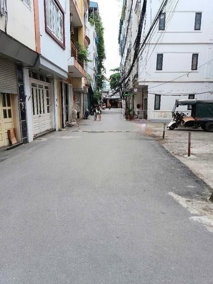 Nhà riêng Nam Dư 48m² giá 6.6 tỷ - Ô tô vào tận nơi, sổ đỏ chính chủ!