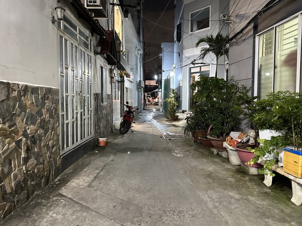 Nhà bán tại đường D5, phường 25, Bình Thạnh 46m² giá 6.3 tỷ - Tiện cải tạo theo ý thích!