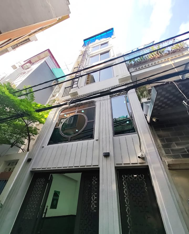 Nhà 7 tầng cho thuê tại Vạn Phúc, Hà Đông - Sẵn sàng ở ngay với nội thất hiện đại!