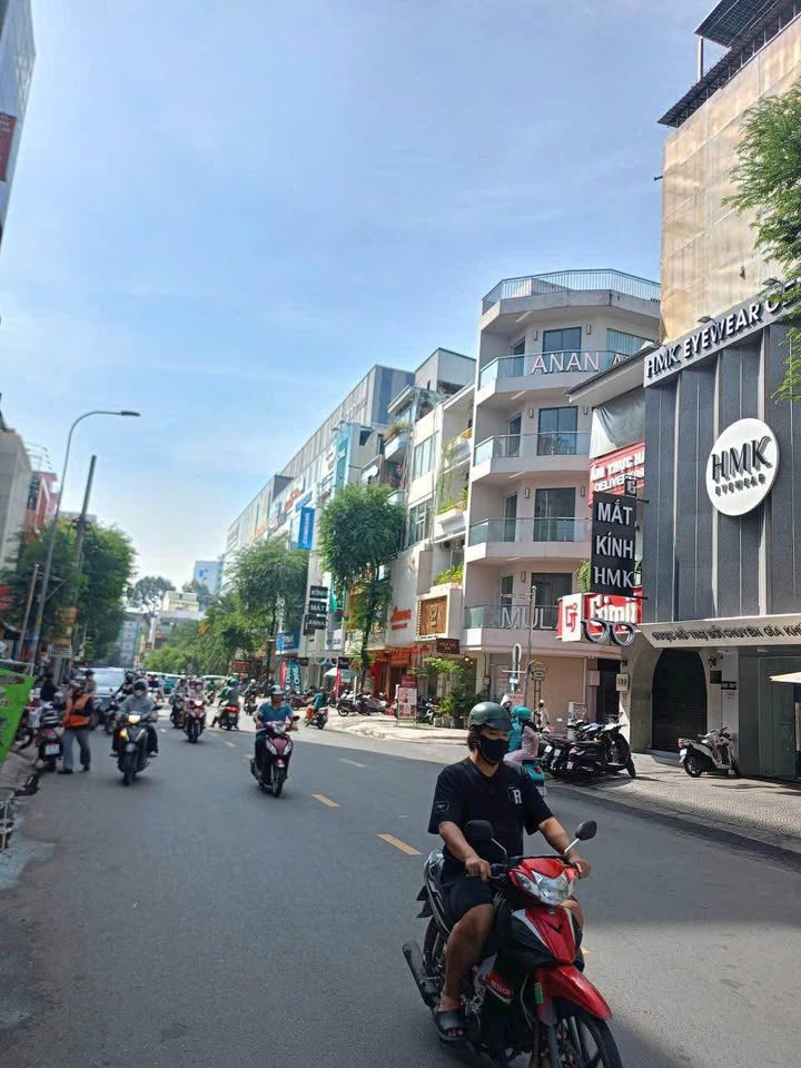 FrontHouse Sư Vạn Hạnh Quận 10 82m² giá 48 tỷ - Đầu tư sinh lời ngay!