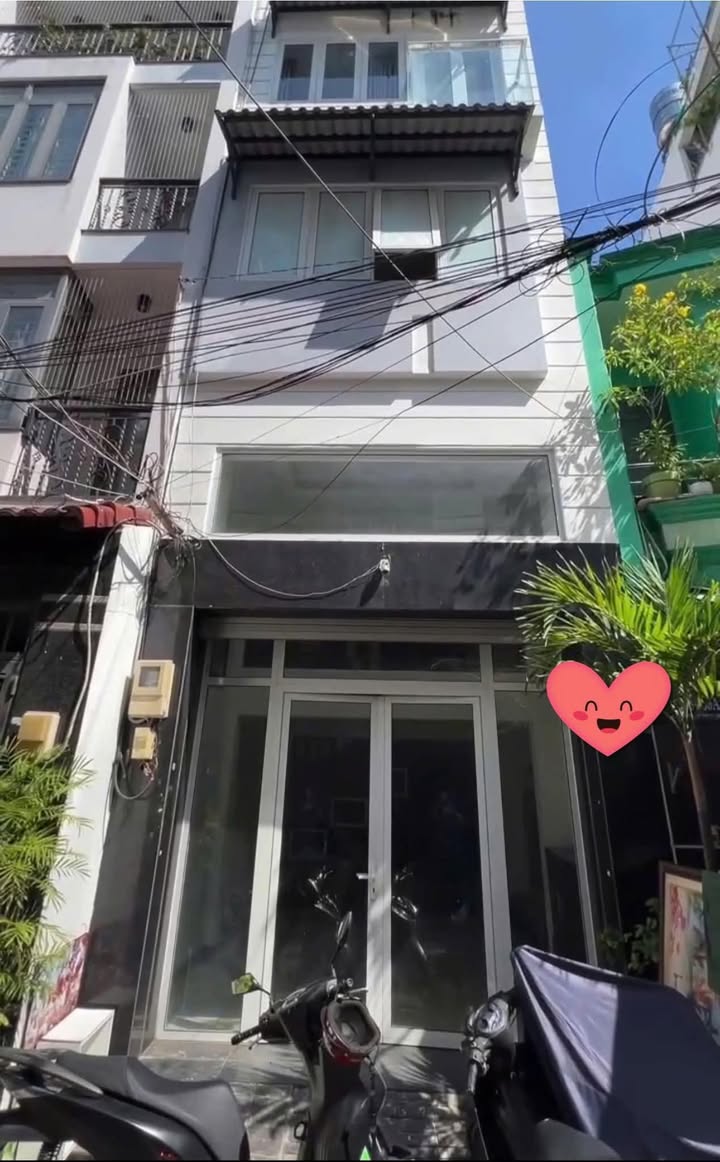 Nhà 2 mặt tiền đường An Dương Vương, Q5 – 35m² giá 9.5 tỷ - Đầu tư sinh lời tốt!