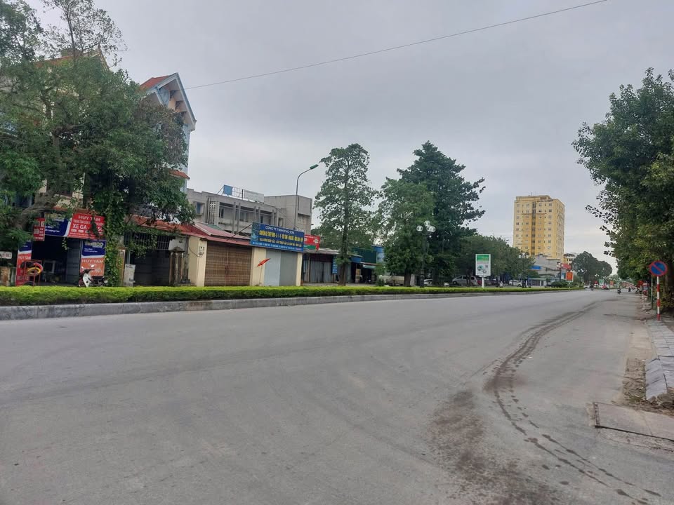 Nhà 3 tầng cốt lệch Đông Thọ 65m² giá 4 tỷ - Chính chủ, giao dịch nhanh chóng!