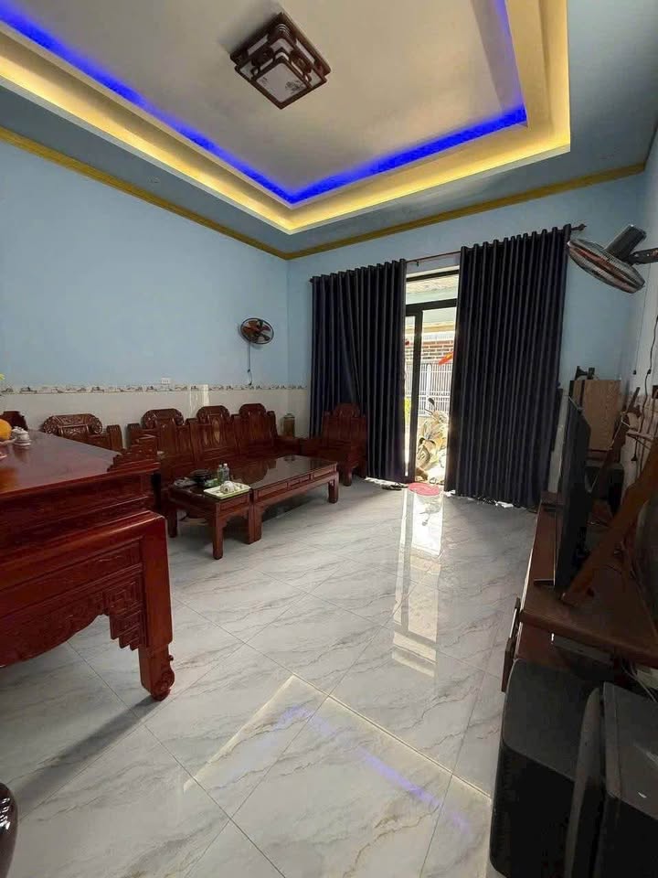 Nhà riêng ấp Tân Bình, xã Bình Minh, Đồng Nai 100m² giá 1.1 tỷ - Lô góc 2 mặt tiền đẹp!