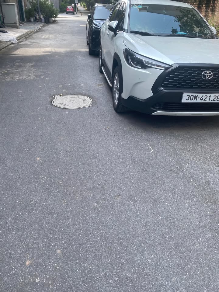 Đất Ngọc Thụy 47m² giá 2.6 tỷ - Vị trí sát công viên, tiện ích đầy đủ!