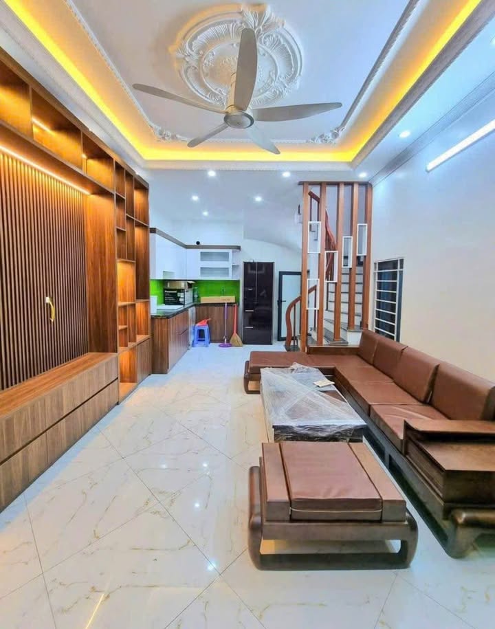 Nhà riêng Xuân Đỉnh 33m² giá 7 tỷ - Sẵn nội thất, ô tô đỗ gần!