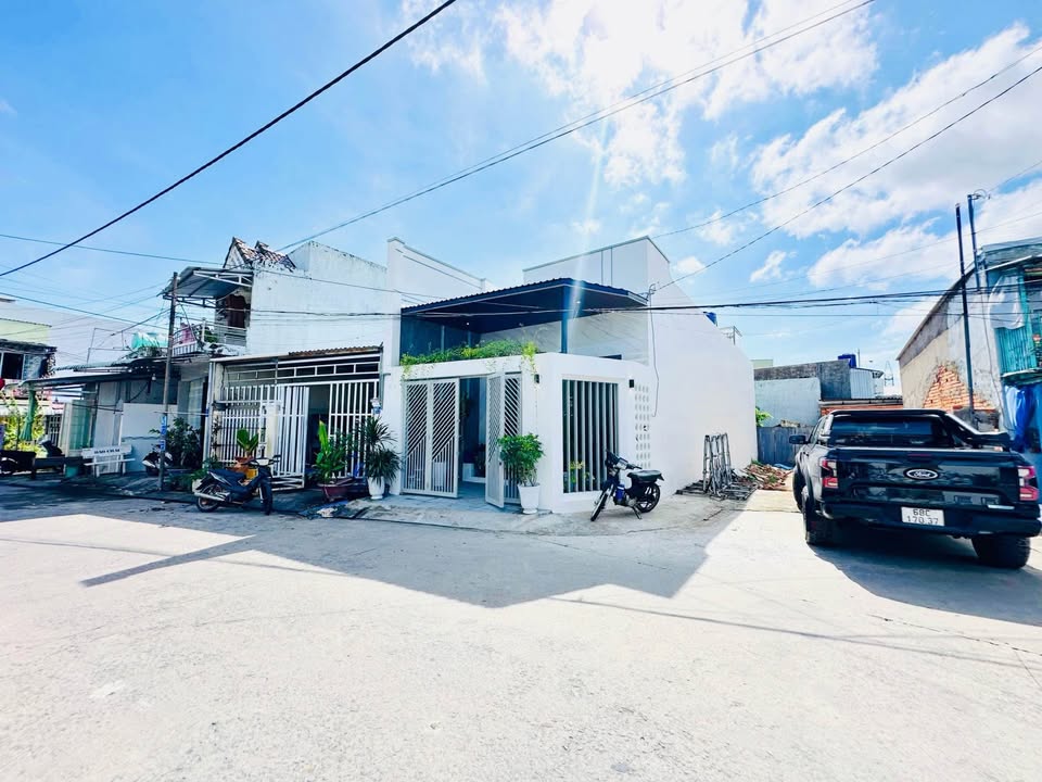 Nhà bán đường Sương Nguyệt Anh, Rạch Giá 93.1m² - Gần chợ và trường học!