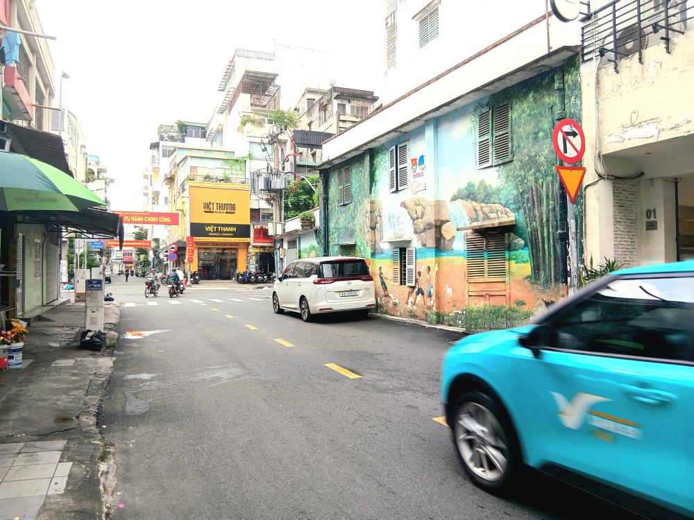 Nhà mặt tiền Trần Minh Quyền, Quận 10, 80m², giá chỉ 26,5 tỷ - Dòng tiền ổn định!