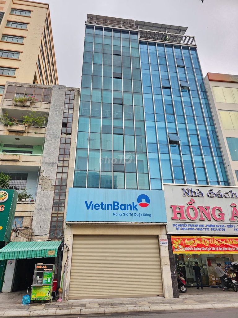 Văn phòng cho thuê mặt tiền Nguyễn Thị Minh Khai 600m² - Kinh doanh sầm uất, vị trí đắc địa!