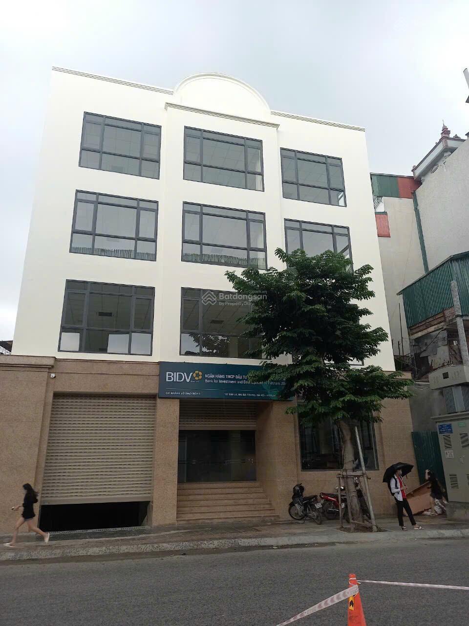 Cho thuê nguyên sàn tầng 2 phố Đại La 220m² giá 80 triệu - Không thể bỏ lỡ!