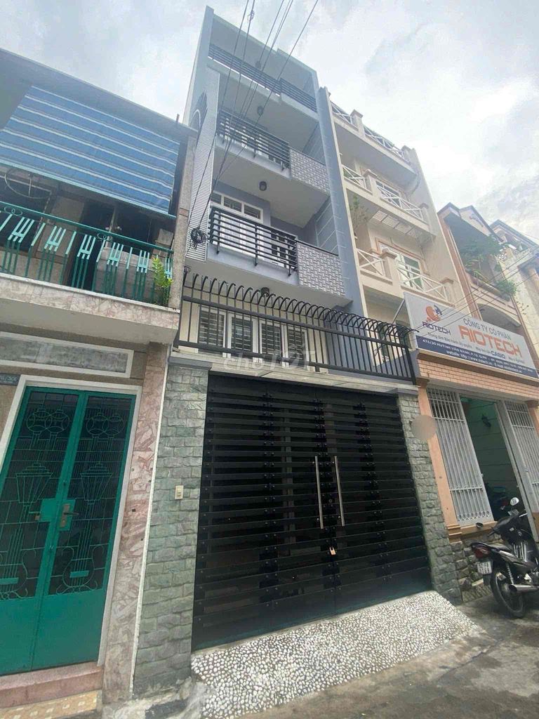 Nhà cho thuê HXH Huỳnh Văn Bánh 59m² giá 17 triệu - Thích hợp làm văn phòng