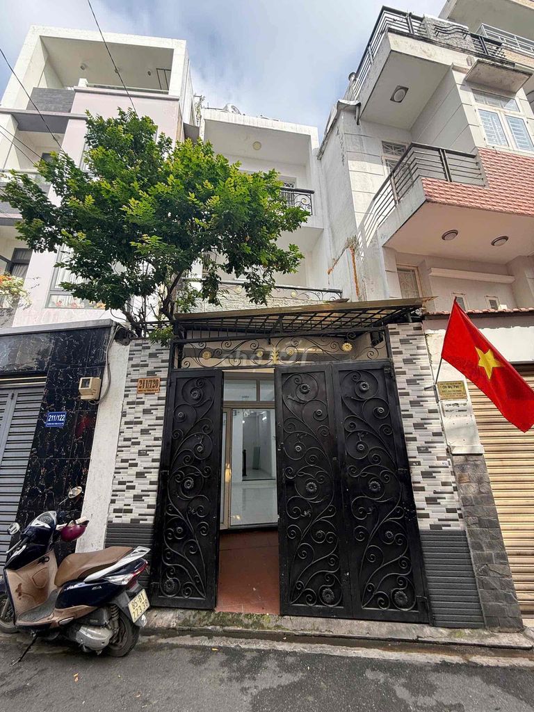 Nhà cho thuê mặt tiền hẻm xe hơi 113m² tại 211 Hoàng Hoa Thám - Giá 20 triệu/tháng