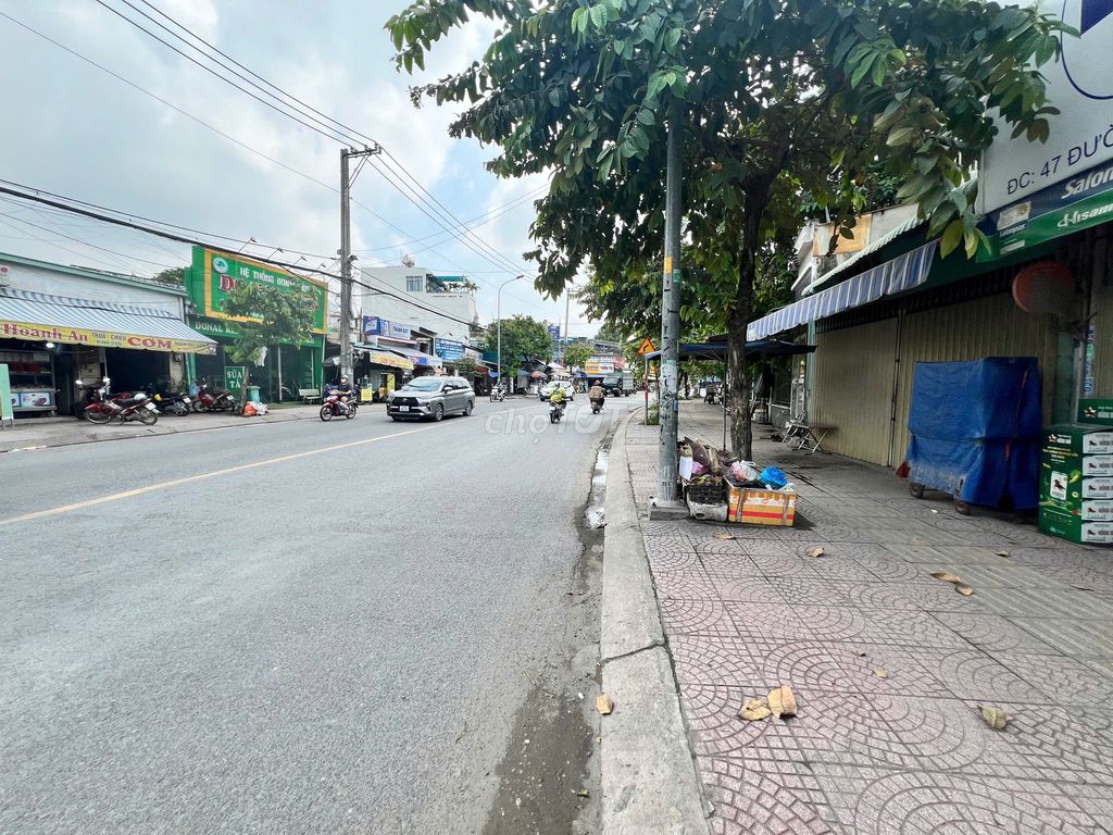 Đất tặng nhà cấp 4 hẻm Trường Thọ 147m² giá 6.8 tỷ - Hỗ trợ xem nhà chính chủ!