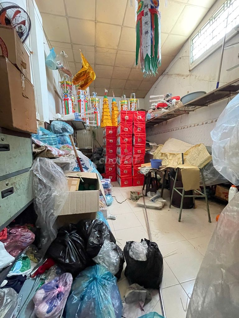 Nhà mặt tiền kinh doanh Phường 13, Quận 8 giá 11 tỷ - Vị trí đắc địa, sổ hồng riêng!