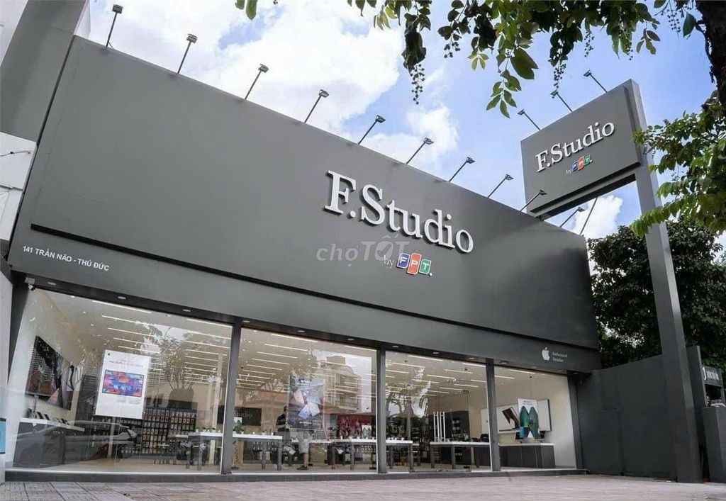 Nhà mặt tiền đường Nguyễn Sơn, Phú Thạnh, Tân Phú 350m² - Giá thuê 80 triệu/tháng, Bàn giao ngay!