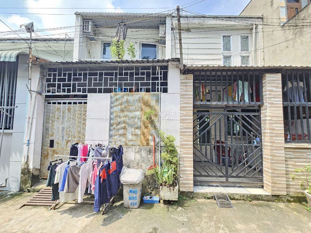 Nhà phố Tân Đông Hiệp Dĩ An 50.8m² giá 2.75 tỷ - Vị trí thuận lợi gần chợ!