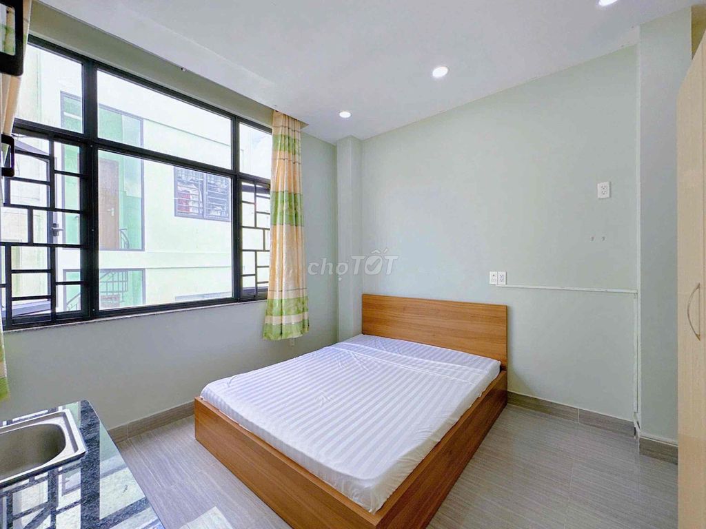 Phòng cho thuê 25m² tại Cách Mạng Tháng Tám Quận 3 - Đầy đủ nội thất, giờ giấc tự do!