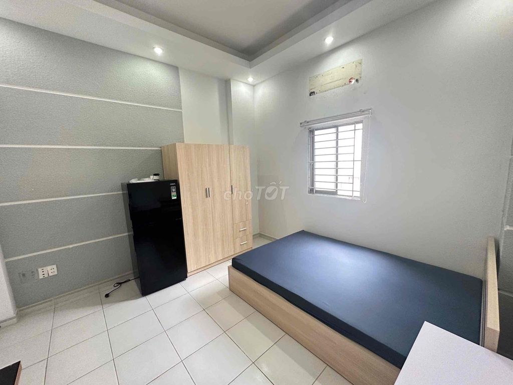 Phòng cho thuê 20m² tại mặt tiền Phùng Văn Cung, Phú Nhuận chỉ 4,2 triệu - Full nội thất mới