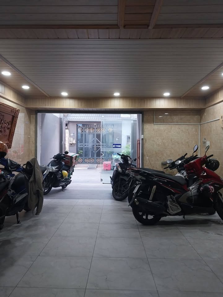 Chính chủ bán CHDV cao cấp đường Cách Mạng Tháng 8, quận 3, 820m² - Đầu tư sinh lời ngay!