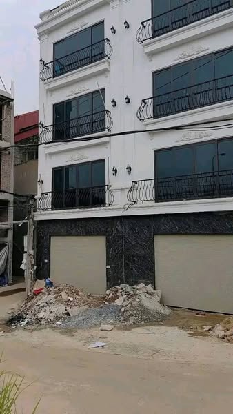 Nhà góc Yên Nghĩa Hà Đông 40m² giá 10 tỷ - Kinh doanh thuận lợi!