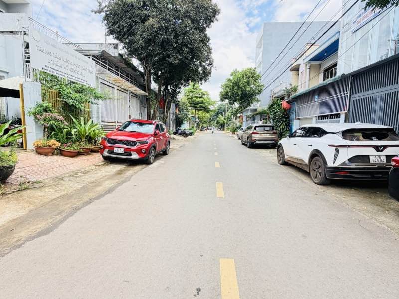 Đất Mặt Tiền Đường Phan Đăng Lưu, Tuy Hòa - 120m² giá 7,9 tỷ - Cơ hội vàng đầu tư!