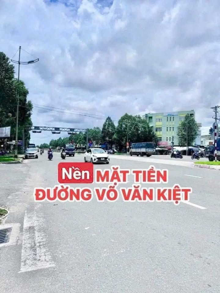 Bán nền mặt tiền Võ Văn Kiệt 65m² giá 8 tỷ - Khu vực kinh doanh sầm uất!