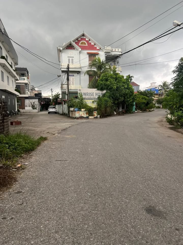 Đất nền mặt đường Lương Quán, Nam Sơn, An Dương 95m² giá 3 tỷ - Đầu tư sinh lời ngay!