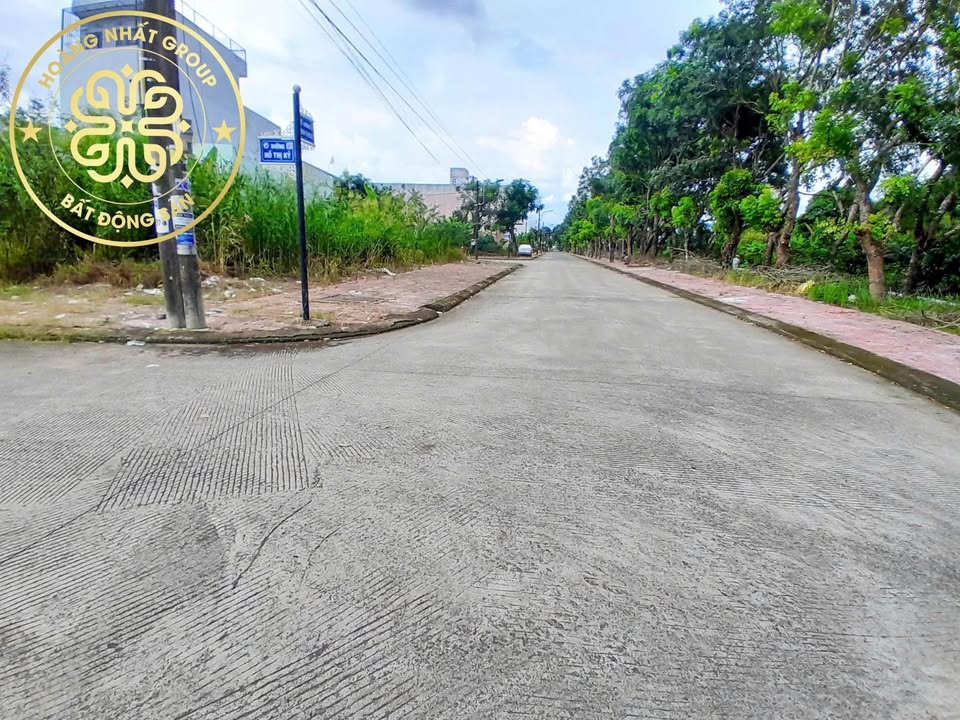 Bán đất nền đẹp đường Hồ Thị Kỷ, TP Cà Mau 75m² - Vị trí thuận lợi cho kinh doanh!