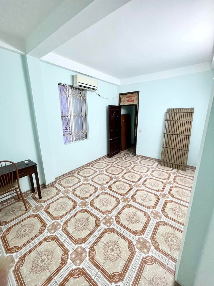 Phòng cho thuê tại đầu ngõ 376 đường Bưởi, Ba Đình - Giá chỉ 3 triệu/tháng