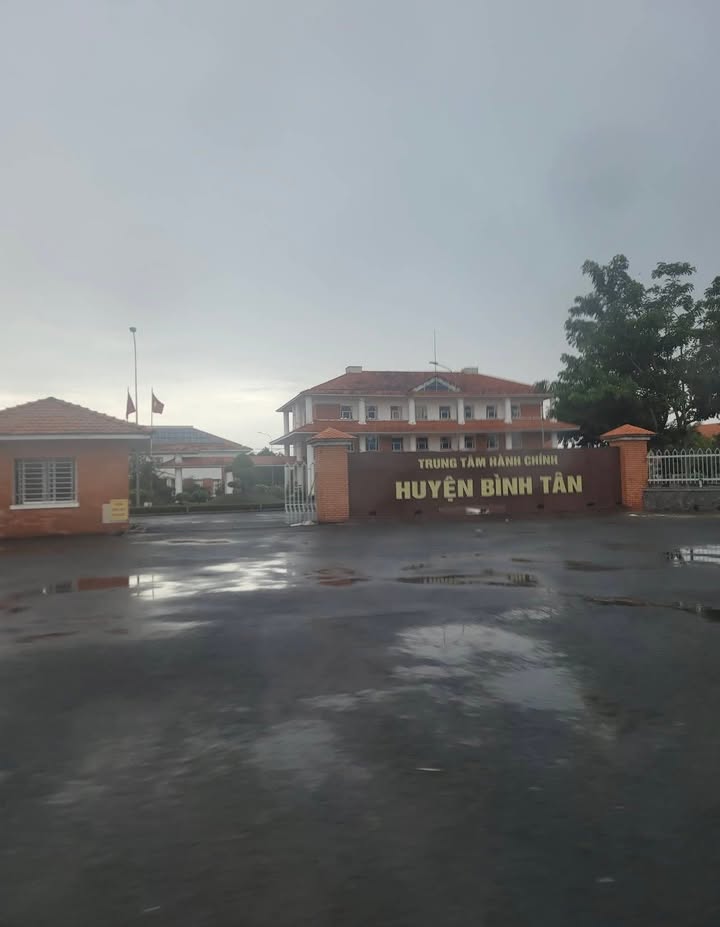 Đất nền góc 2 mặt tiền Bình Tân 108m² giá 1.999 tỷ - Cơ hội đầu tư hấp dẫn!