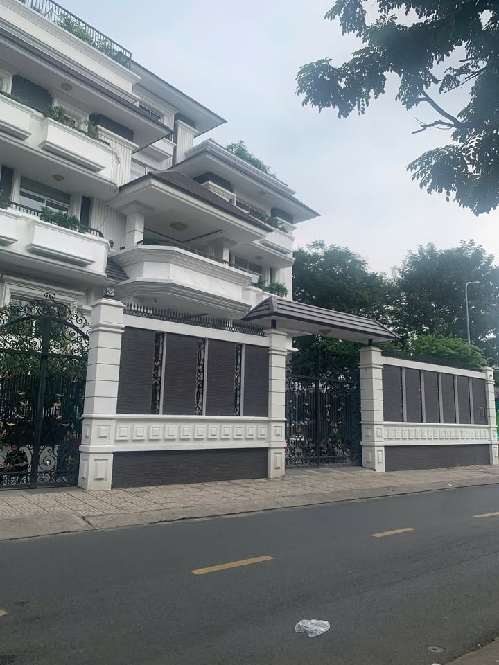 Biệt thự mini Quận 1, 108m² giá 25 tỷ - Đầu tư sinh lời ngay!