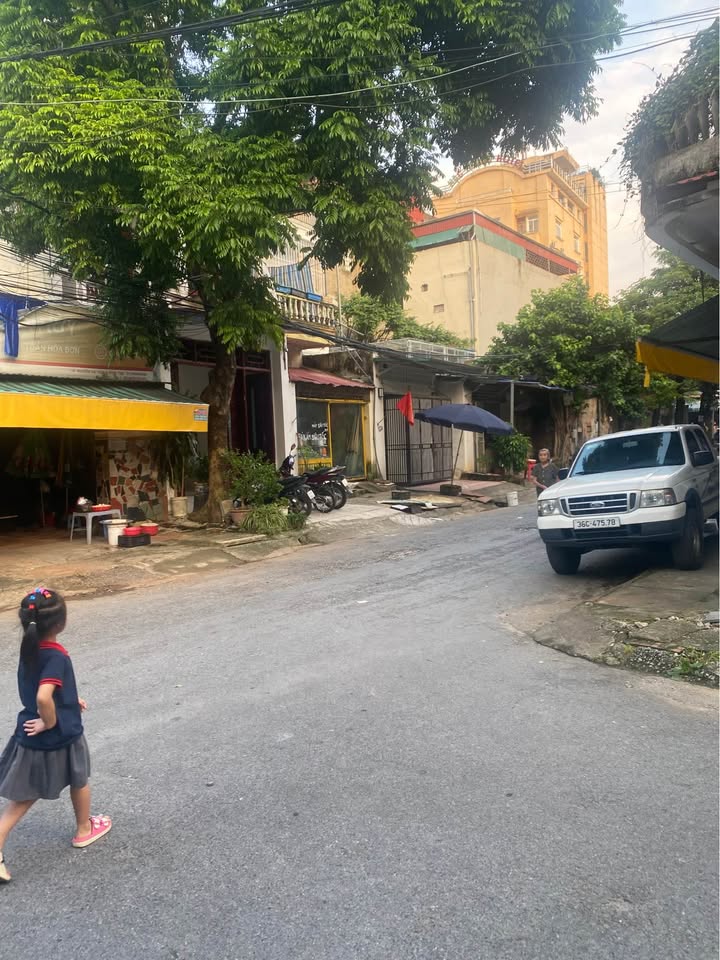 Nhà phố kinh doanh Đông Thọ 80m² giá 4 tỷ - Sổ đỏ chính chủ, vị trí đẹp!