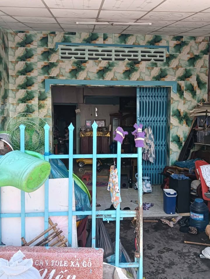 Nhà riêng đường Kiên Thị Nhẫn, phường 7, Trà Vinh 92m² giá 800 triệu - Sổ hồng riêng