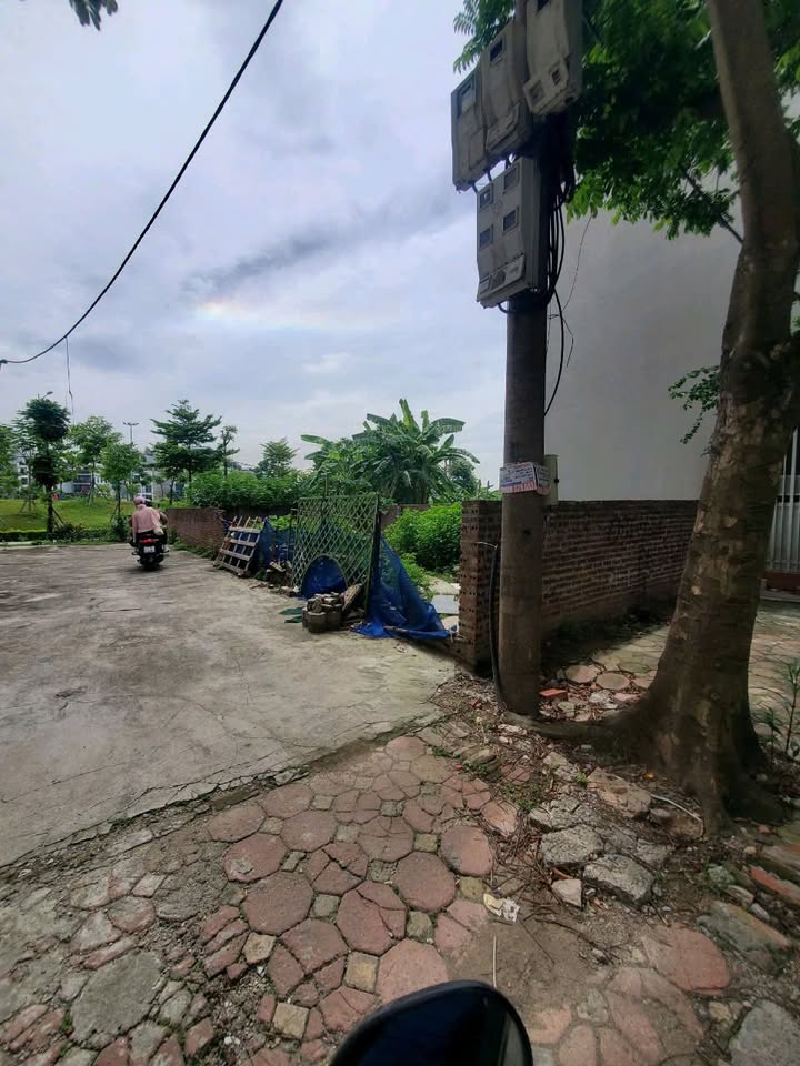 Bán đất Ngọc Thụy Long Biên 108m² giá 28 tỷ - Siêu hiếm, sẵn sàng xây dựng!