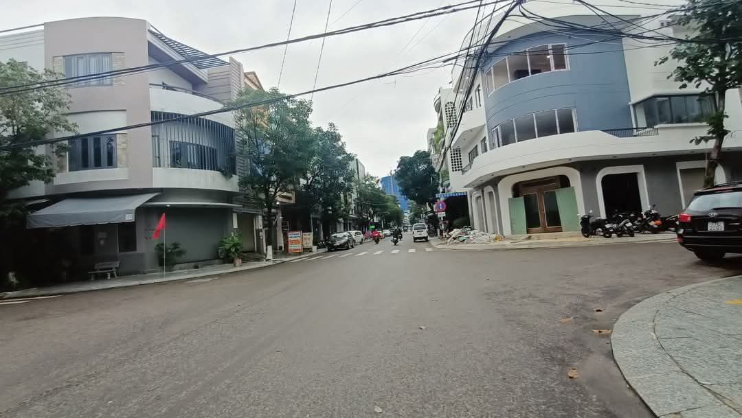 FrontHouse mặt tiền đường Ỷ Lan, Quy Nhơn 80m² giá 7 tỷ - Đầu tư sinh lời ngay!