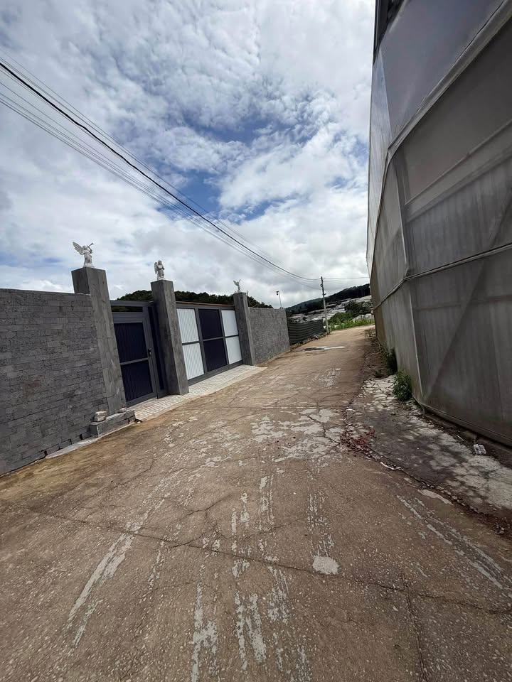 Bán Nhà Phân Quyền Kinh Doanh Căn Hộ 76m² tại Cam Ly, Đà Lạt - Giá 3.8 tỷ, Tiềm năng sinh lời cao!