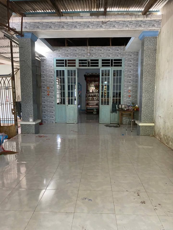 Nhà mặt tiền đường Bàu Ếch, Hòa Thành, Tây Ninh - Giá chỉ 3 triệu/tháng!