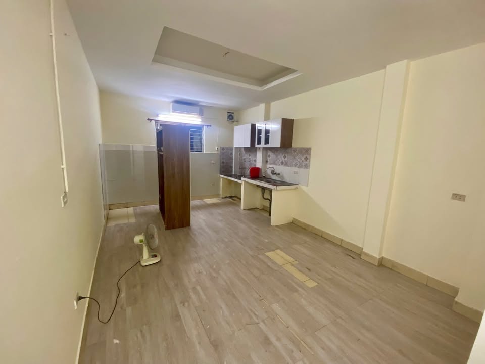 Phòng cho thuê 30m² tại 202 Định Công Hạ - Giá 3.8 triệu, đầy đủ nội thất!