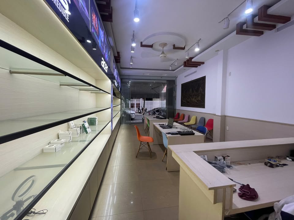 Nhà phố mặt tiền Đặng Thai Mai, Thanh Khê, Đà Nẵng 100m² giá 18 triệu - Kinh doanh thuận lợi!