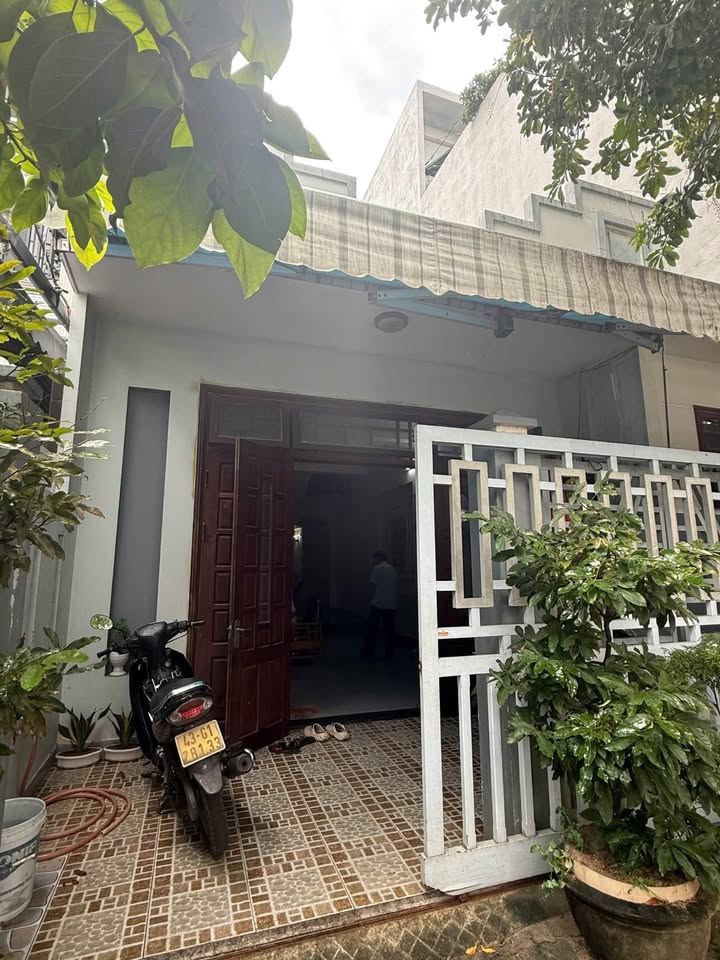 Nhà 1 mê đường Trần Lựu, Hòa Xuân 100m² giá 5.19 tỷ - Vị trí sát công viên!