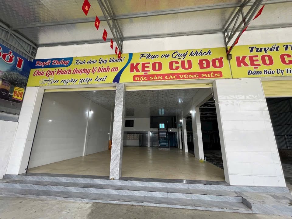 FrontHouse tại Cẩm Bình, Cẩm Xuyên, Hà Tĩnh 320m² - Vị trí kinh doanh sầm uất!