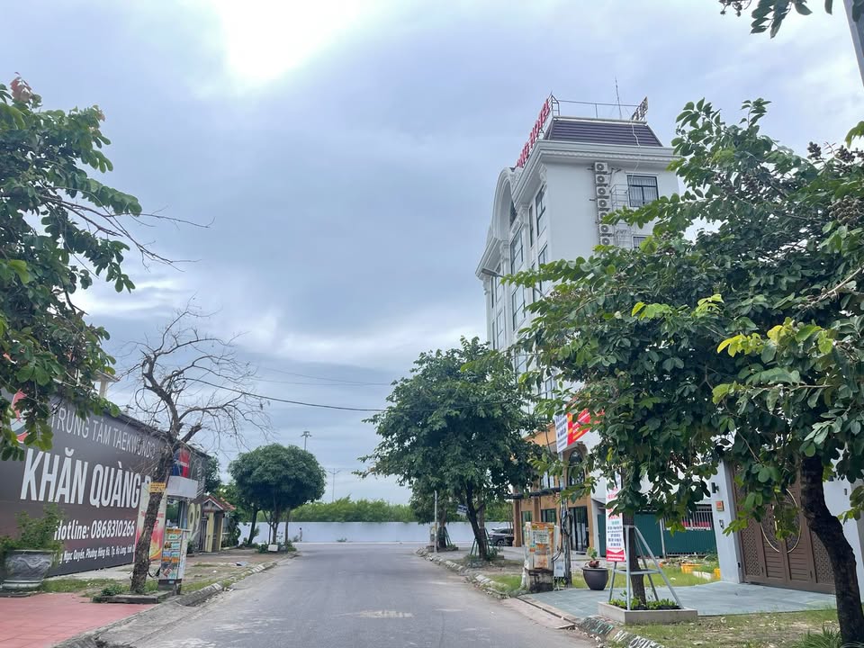 Đất nền KĐT Cột 5-8 Hạ Long 120m² giá thỏa thuận - Cơ hội đầu tư hiếm có!