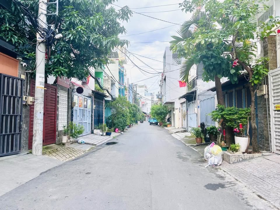 Lô đất Gò Vấp 60m² giá 7.48 tỷ - Sổ đỏ chính chủ, vị trí đắc địa!