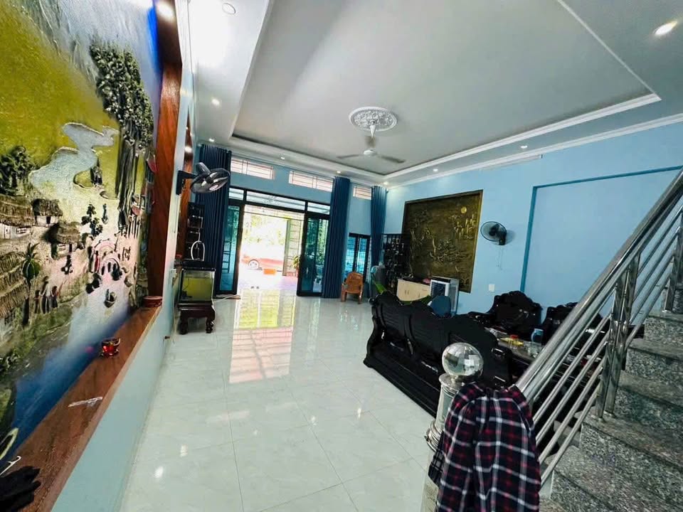 Nhà 1,5 tầng mặt đường Quốc lộ 70, Lào Cai 132m² giá 2,2 tỷ - Cơ hội đầu tư lý tưởng!