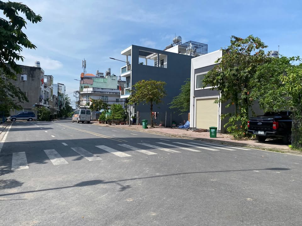 Đất 131 Tây Lân, Tân Phú 60m² giá 4.1 tỷ - Hướng Đông, đường rộng 20m!